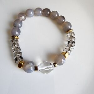 Elegant Gray and Gold Beaded Bracelet